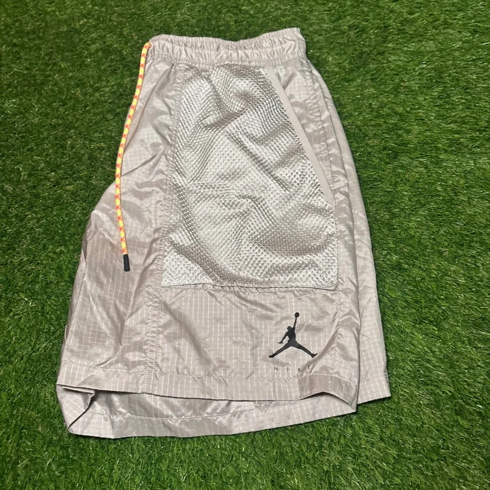 Jordan 23 Engineered Metallic Silver Ripstop Mesh Shorts DM1406-012 Mens XL